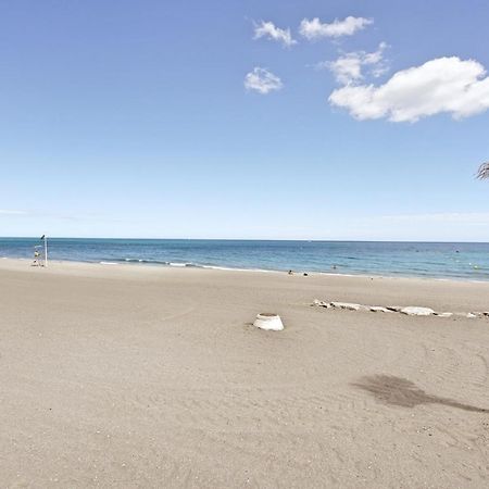 Apartamento En 1ª Linea De Playa, Estepona Centro Bagian luar foto