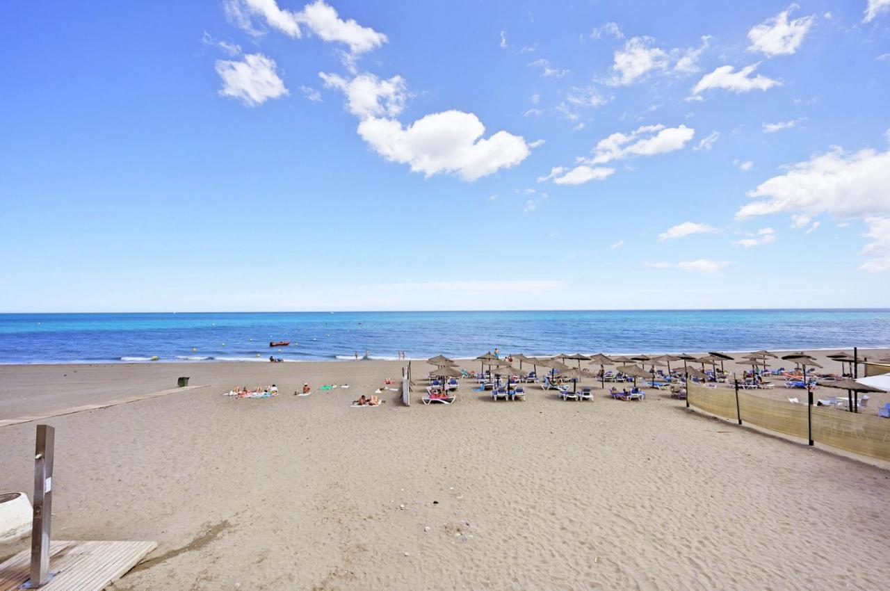 Apartamento En 1ª Linea De Playa, Estepona Centro Bagian luar foto
